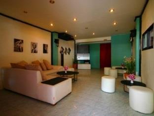 2Gether Guesthouse Karon Esterno foto